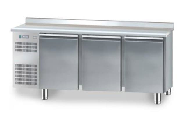 Stół chłodniczy 3-drzwiowy piekarniczy, Dora metal DM-94007 BS/AS