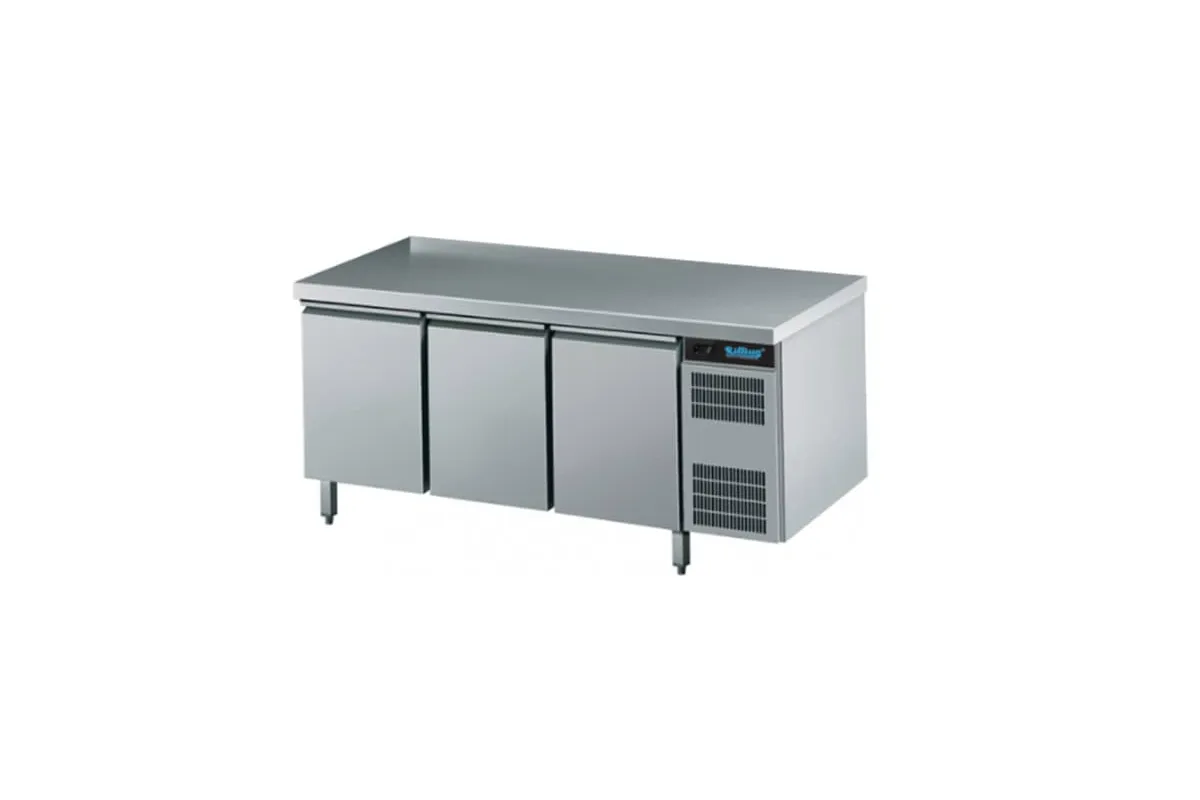 Stół chłodniczy GM 1/1 3-drzwiowy  z własnym chłodzeniem bez rantu tylnego AKTEK7311601 
