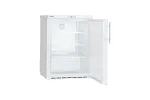 Szafa chłodnicza z możliwością zabudowy pod blat z chłodzeniem powietrzem obiegowym 134l 83x60x61,5 cm Liebherr FKUv 1610