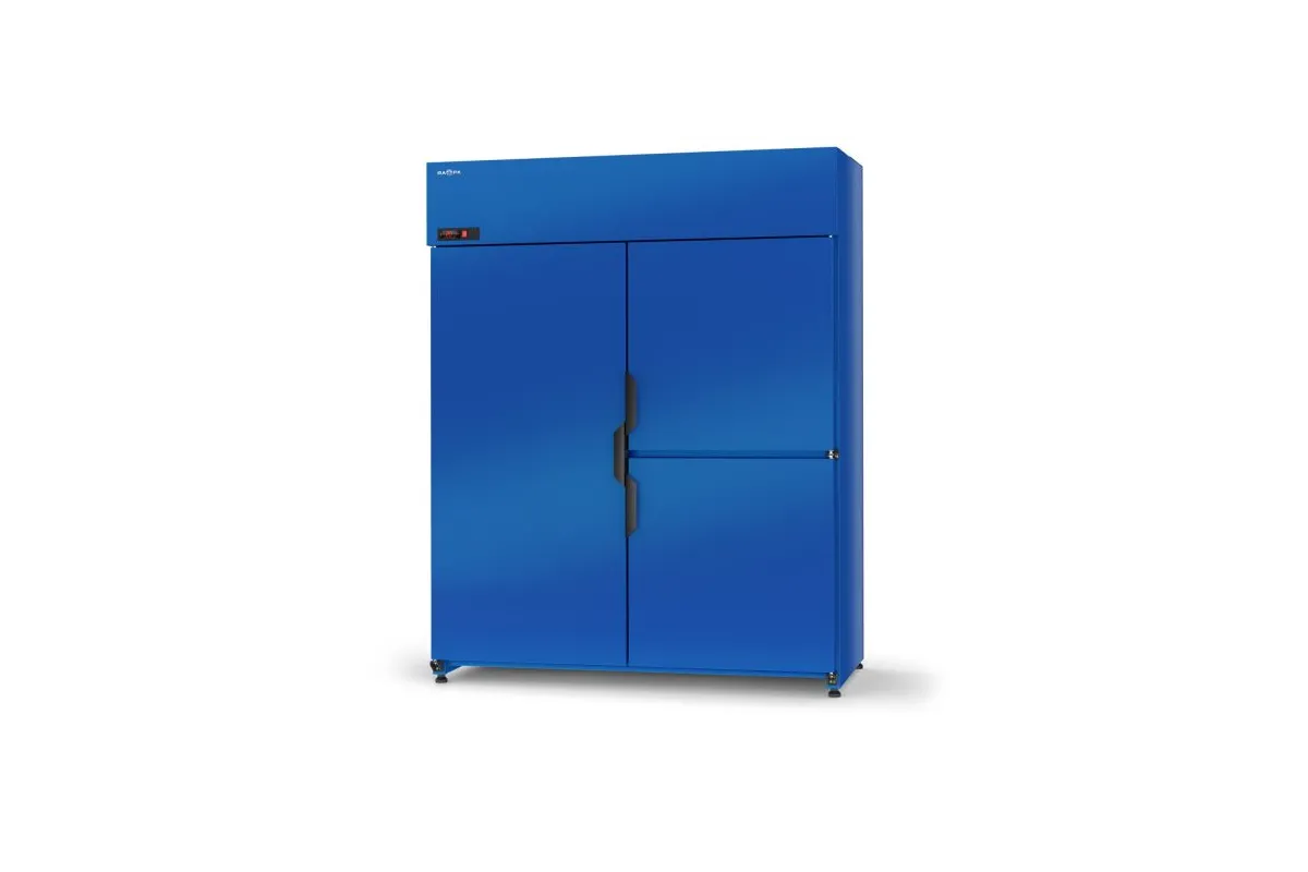 Szafa chłodnicza pojedyncza, drzwi pełne skrzydłowe dzielone, trzydrzwiowa, agregat górny, 4 klasa klimatyczna RAPA SCH-Z1200/3D