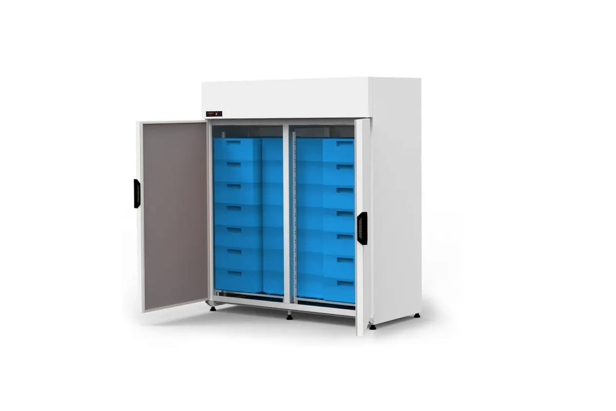 Szafa chłodnicza podwójna na 21 pojemników EURO 2, drzwi pełne skrzydłowe, agregat górny, 4 klasa klimatyczna RAPA SCH-Z1600/21-