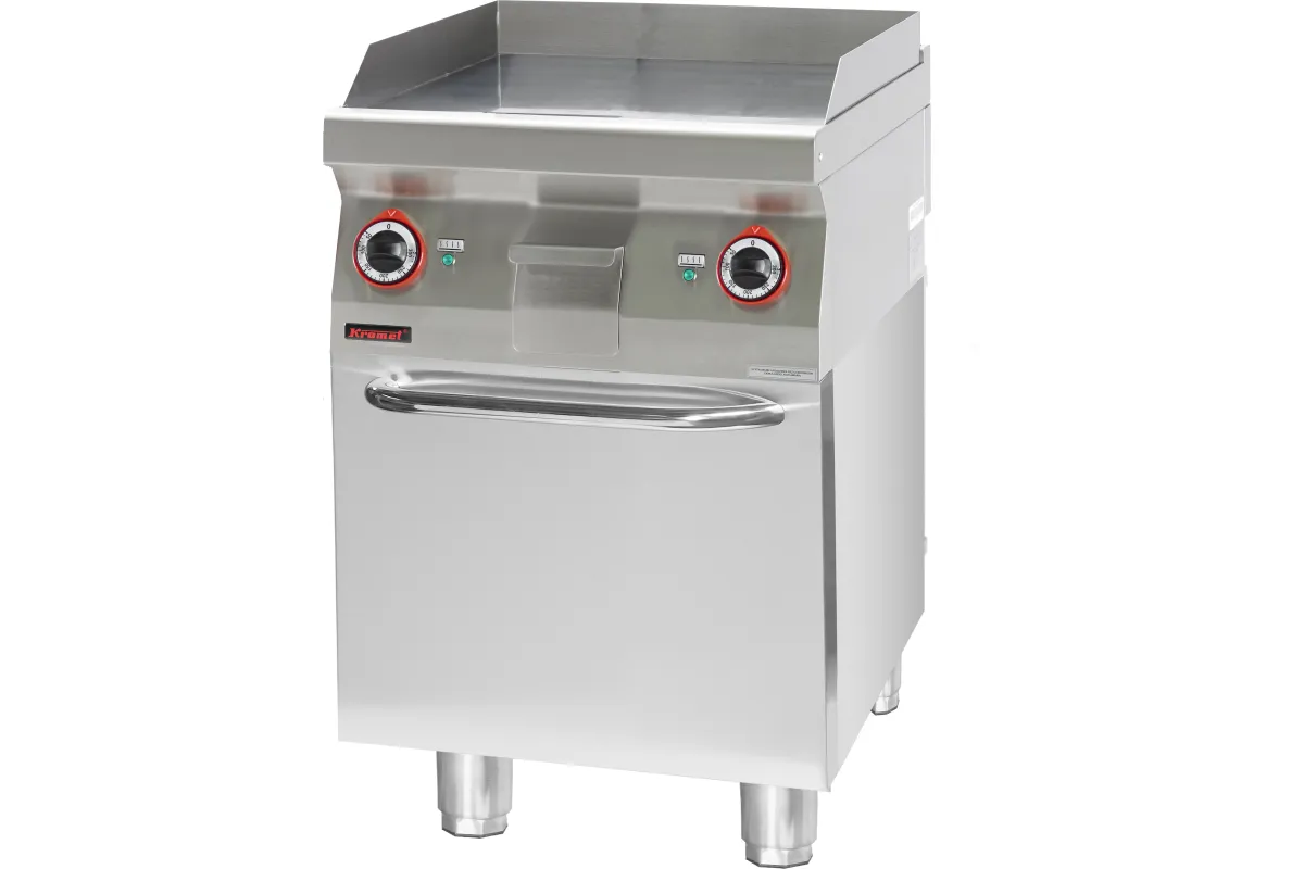 Płyta grillowa gładka 600 mm 8kW na podstawie szafkowej zamkniętej 600x700x900 Kromet 700.PBE-600G.S.D