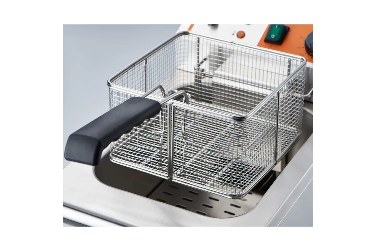 Frytownica elektryczna z kranem, 1-komorowa, Caterina, V 8 l, P 3 kW Caterina 746096