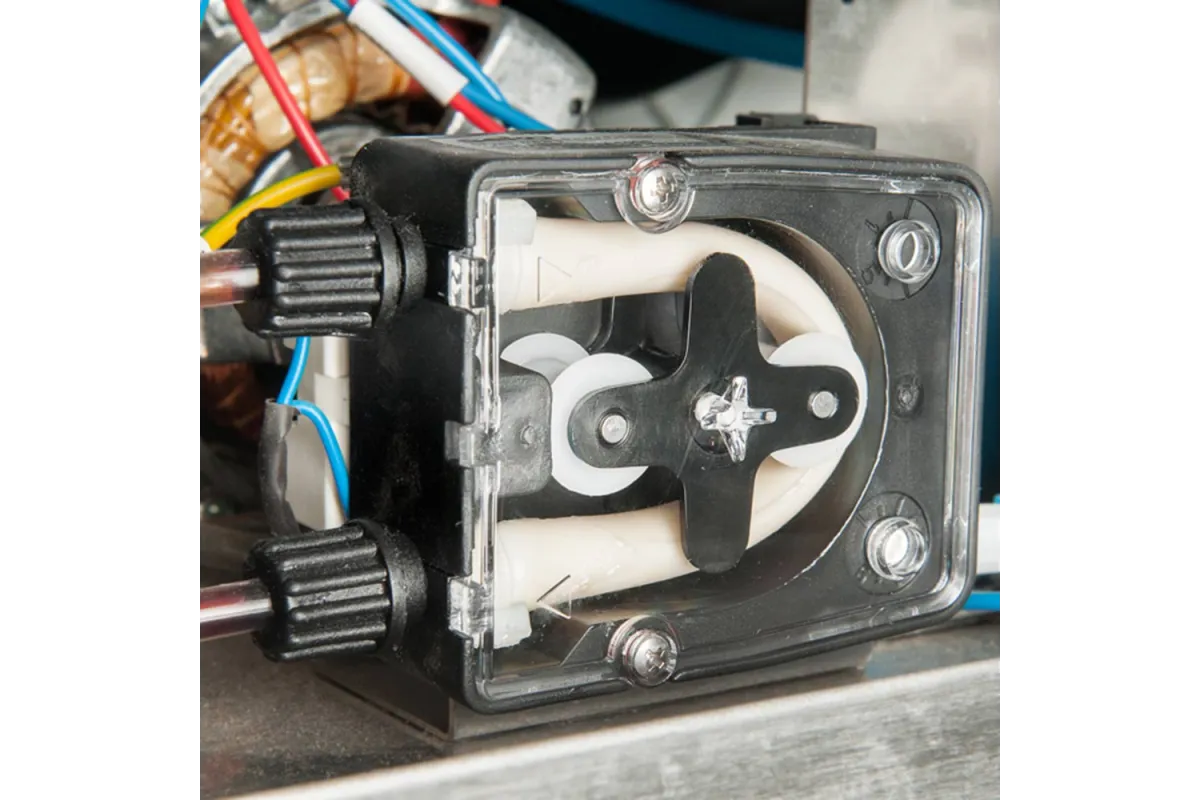 Dozownik płynu myjącego do zmywarki 3 l/h Stalgast 801021