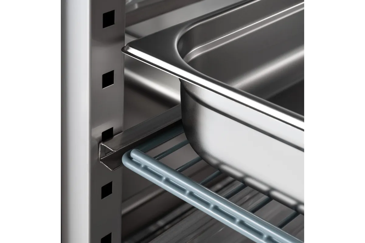 Szafa mroźnicza 2 drzwiowa ze stali nierdzewnej, GN 2/1, V 1300 l Stalgast 830145