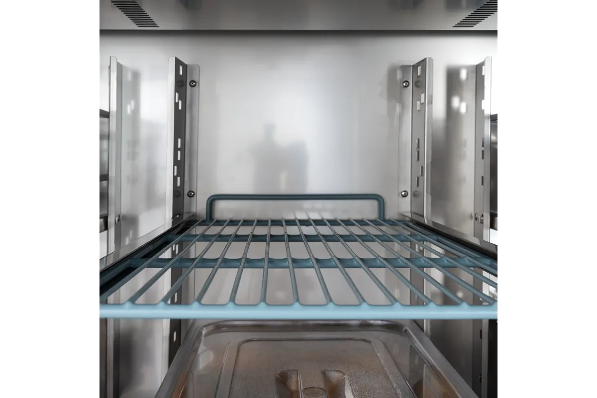 Stół chłodniczy 3 drzwiowy, agregat po prawej stronie, V 417 l Stalgast 831036