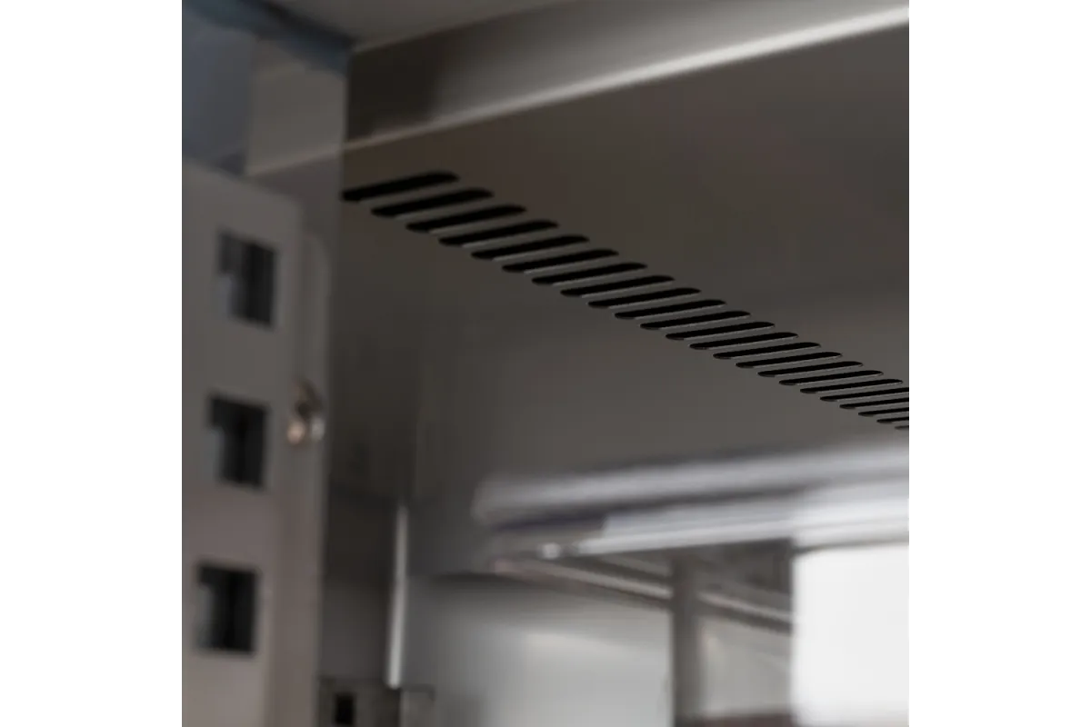 Stół mroźniczy 3 drzwiowy, agregat po prawej stronie, V 417 l Stalgast 831037