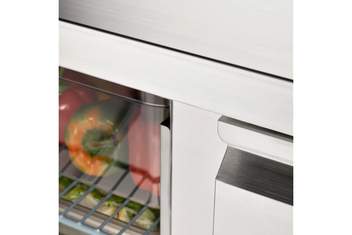 Stół chłodniczy 2 drzwiowy, agregat na dole, V 240 l Stalgast 832029