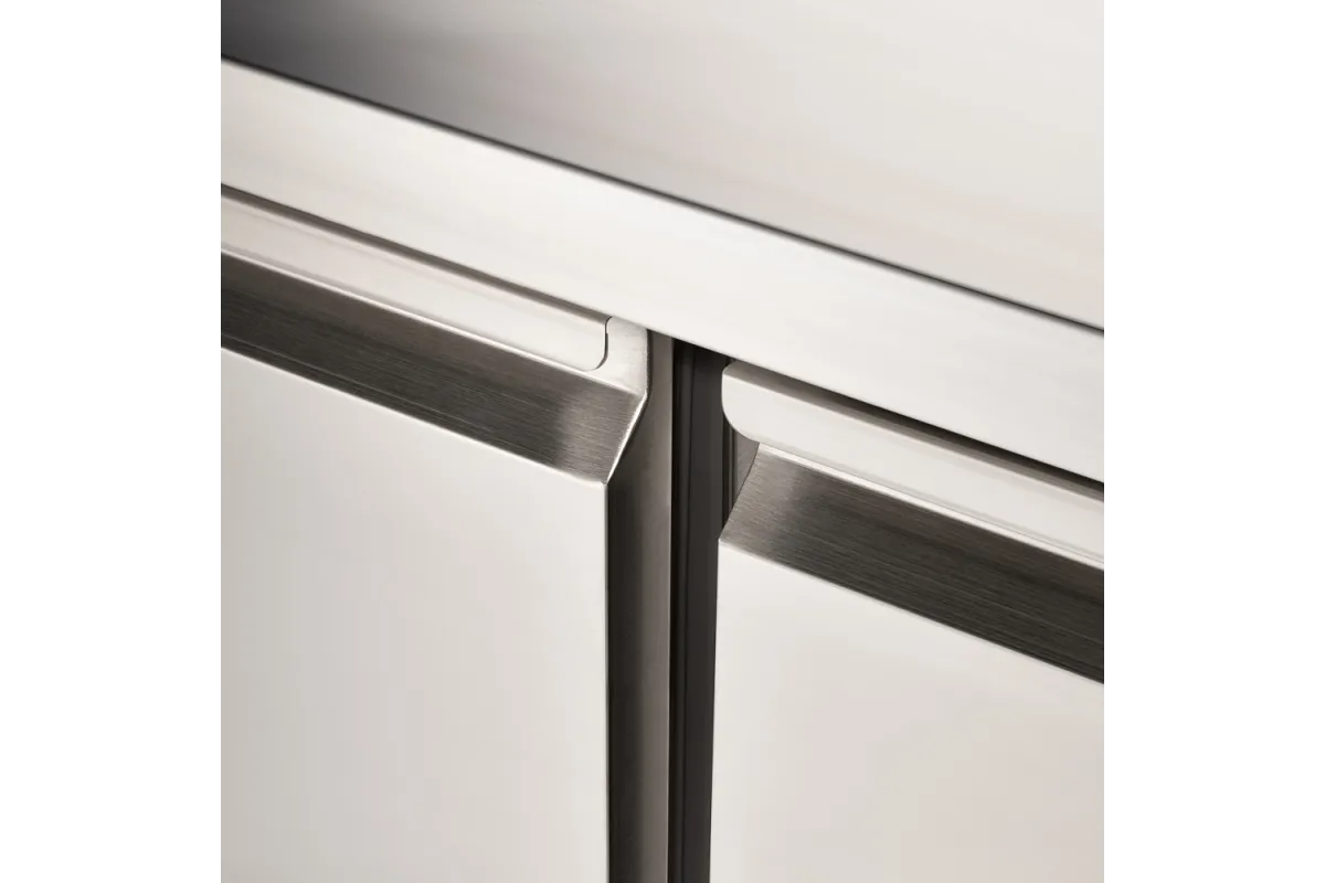 Stół chłodniczy 2 drzwiowy, agregat na dole, V 240 l Stalgast 832029