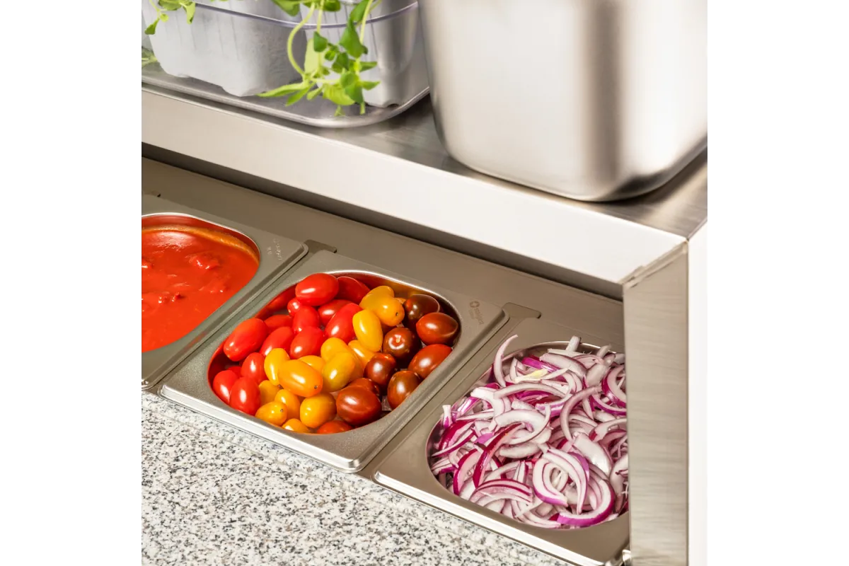 Stół chłodniczy 2 drzwiowy do pizzy, V 240 l Stalgast 833029