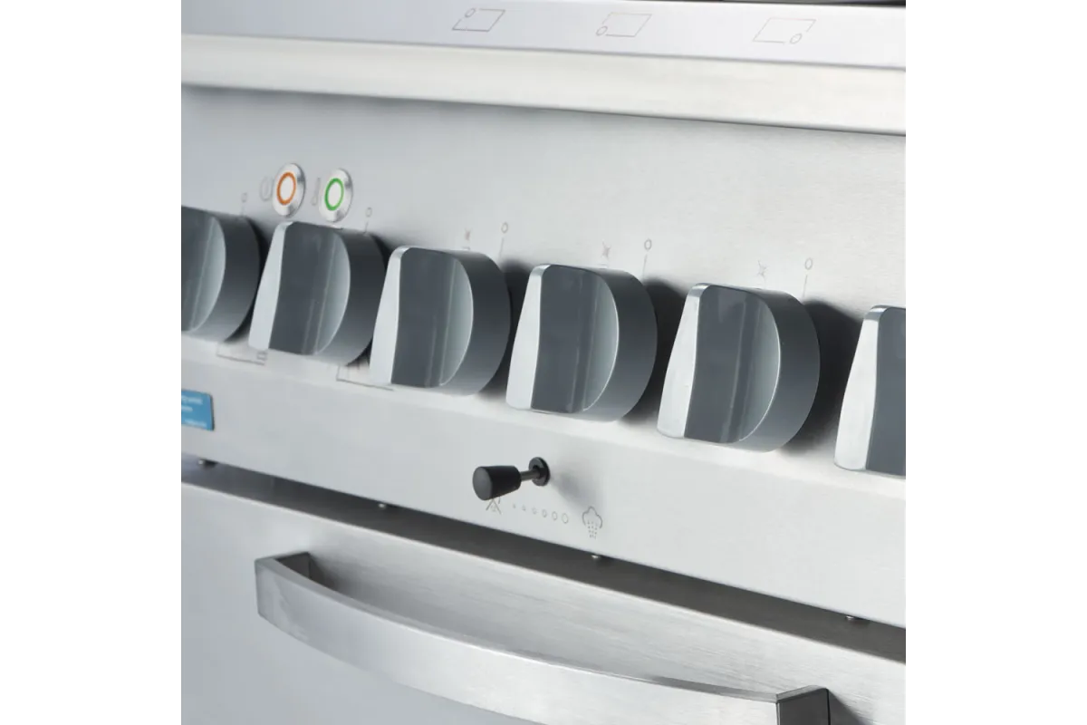 Kuchnia gazowa ECO z piekarnikiem elektrycznym, 800x700, 17.0+6.5 kW, G20/20 mbar Stalgast 9713610