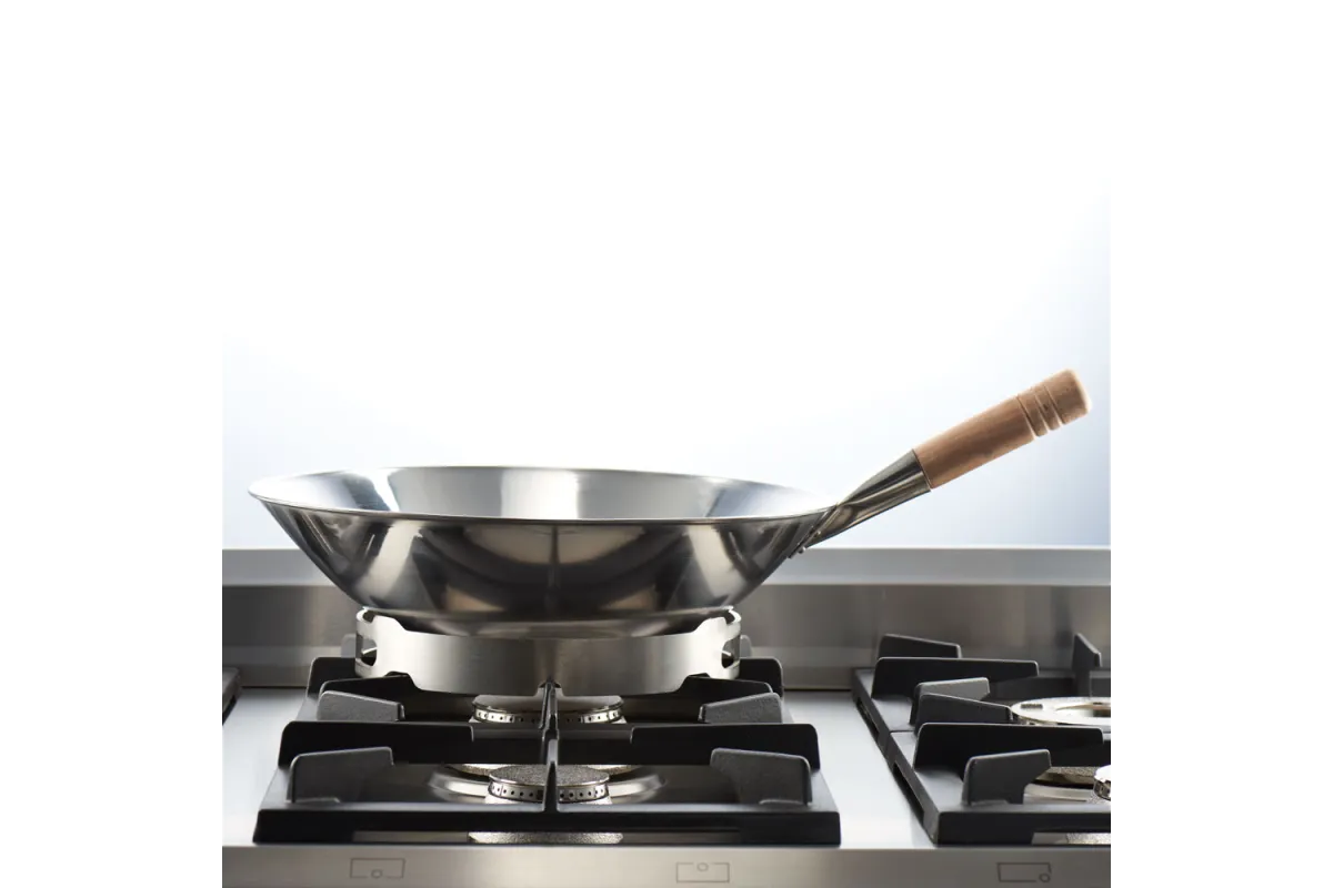 Kuchnia gazowa z piekarnikiem elektrycznym, statyczny, 1200x700, 32.5+7.0 kW, G30/37 mbar Stalgast 9718130