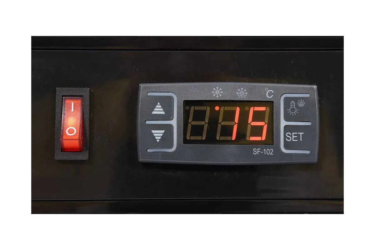 Witryna chłodnicza 6x1/3 gn 153x42x29,5 Yato YG-05002