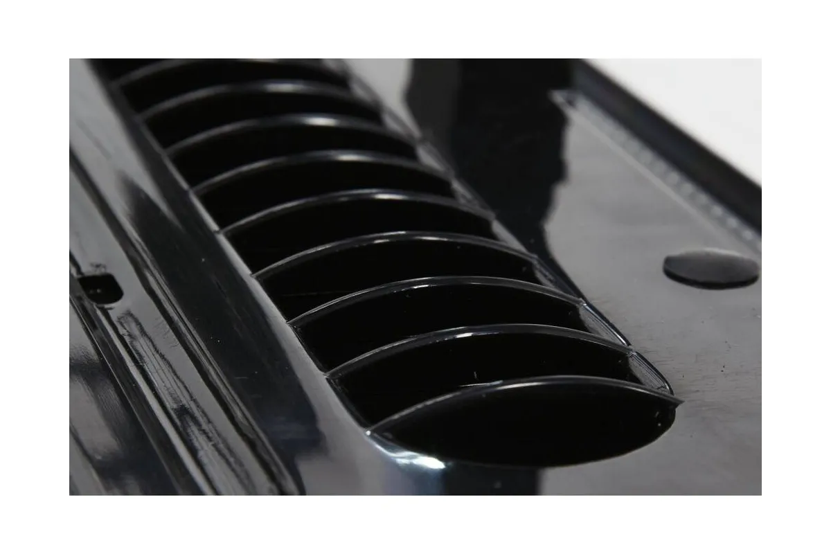 Witryna chłodnicza 100l 68x45x67 czarna Yato YG-05020