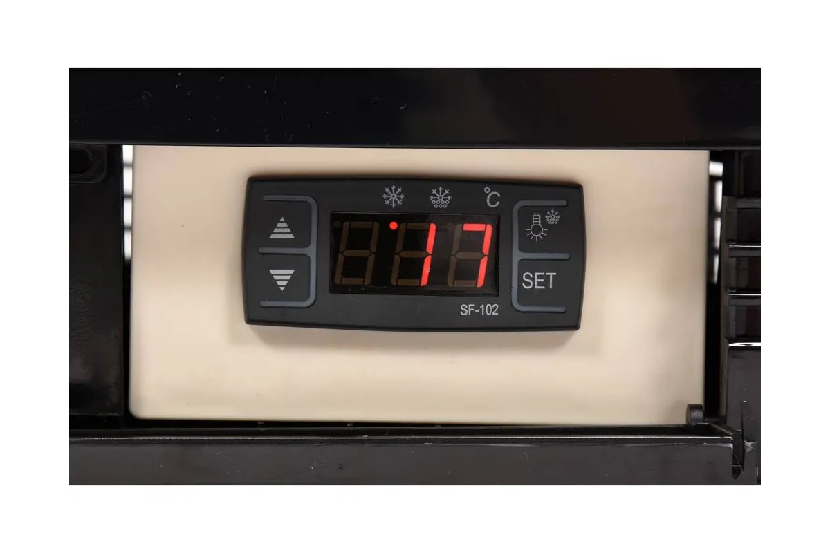 Witryna chłodnicza 78l 42x38x96 czarna Yato YG-05056