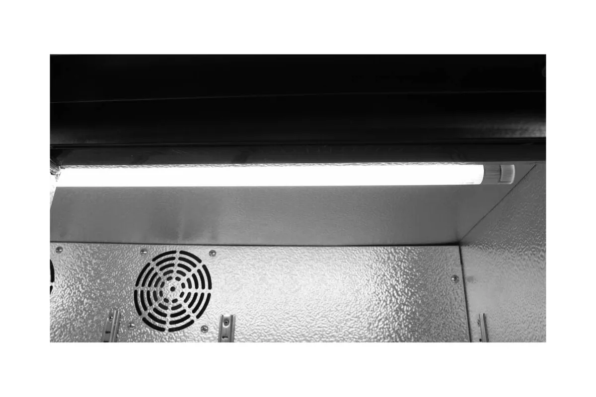 Witryna chłodnicza do butelek 1-drzwiowa czarna Yato YG-05350