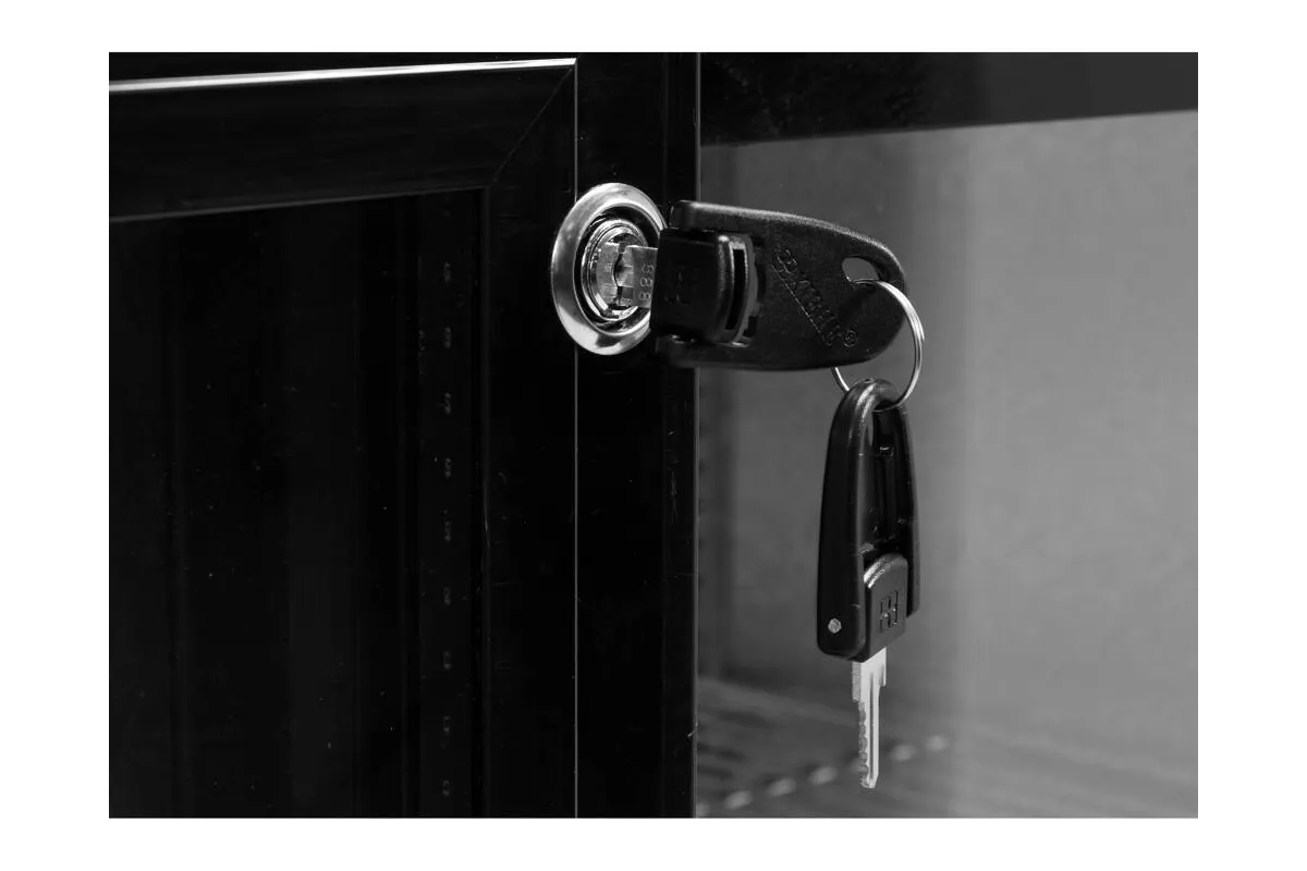 Witryna chłodnicza do butelek 2 drzwi przesuwane Yato YG-05356