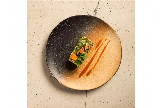 Talerz o organicznym kształcie Moon 330 mm Fine Dine 774793