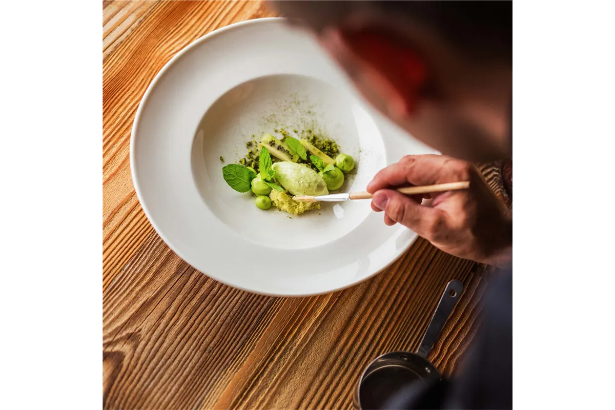 Talerz głęboki Crema 230 mm Fine Dine 770610