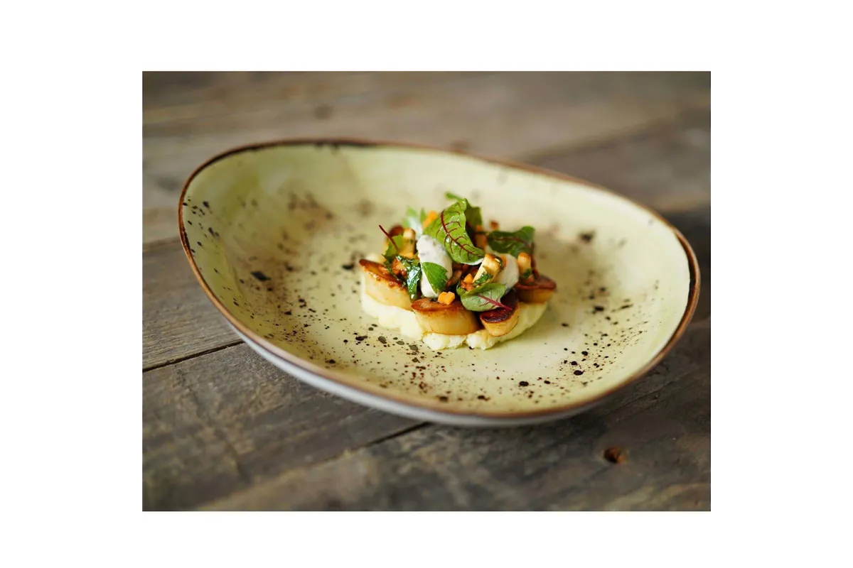 Talerz o organicznym kształcie Olive 350x210 mm Fine Dine 778036