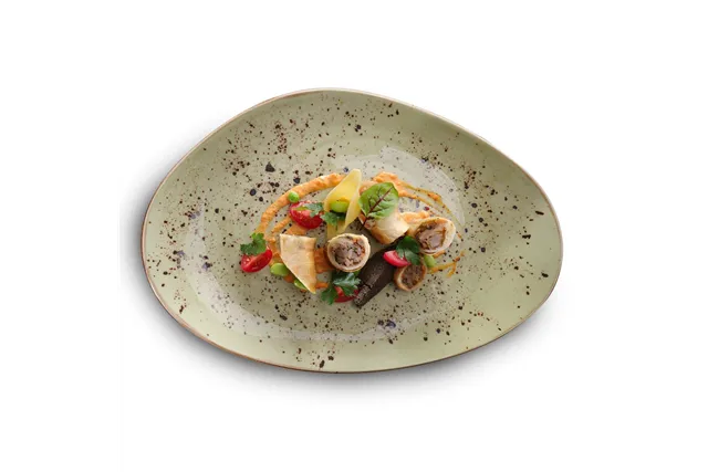 Talerz o organicznym kształcie Olive 350x210 mm Fine Dine 778036 Talerz o organicznym kształcie Olive 350x210 mm Fine Dine 778036