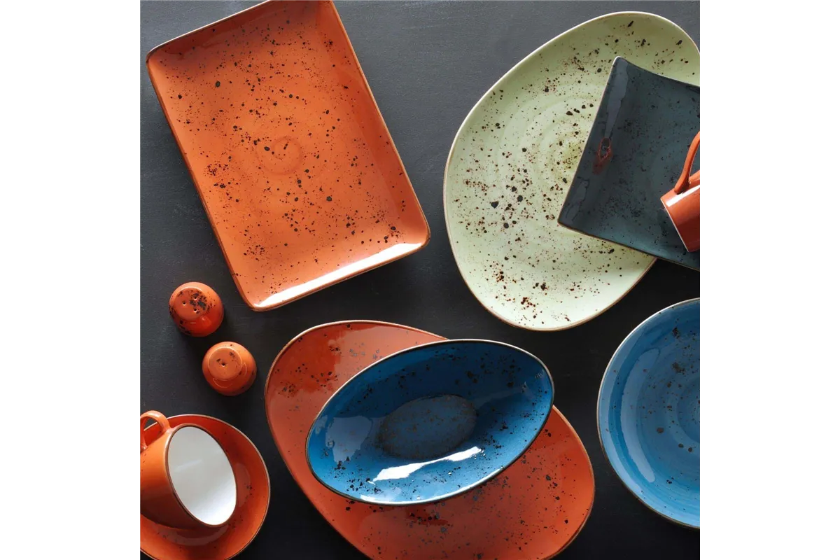 Talerz o organicznym kształcie Dahlia 350x210 mm Fine Dine 778456