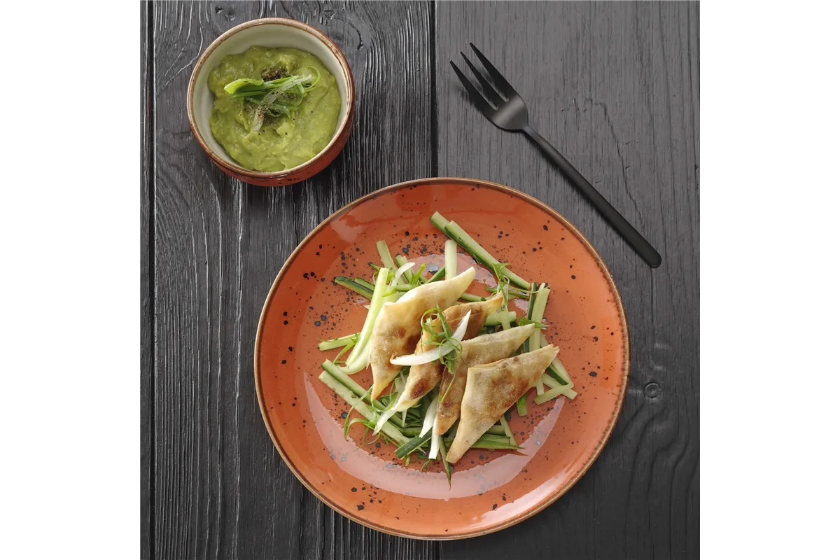 Talerz z wysokim rantem Dahlia 210 mm Fine Dine 778548