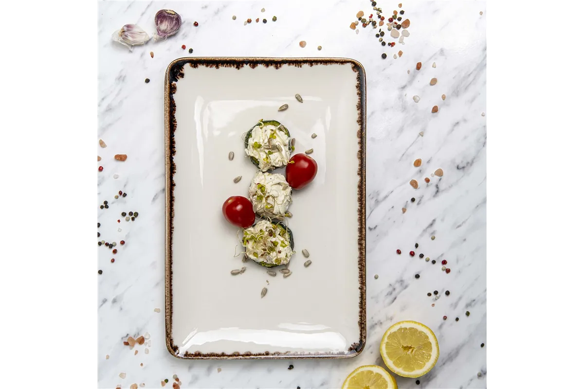 Talerz prostokątny Vanilla 300x200 mm Fine Dine 781197