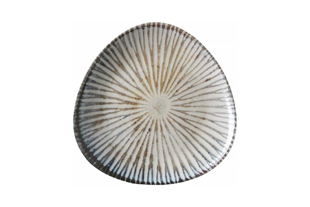 Talerz trójkątny Ammonite 260 mm Fine Dine 200292