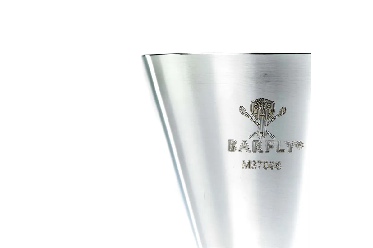 Jigger - Miarka barmańska Slim Style, 2 oz. 30/60ml, stal nierdzewna ze złotą obwódką, Barfly BarFly M37096
