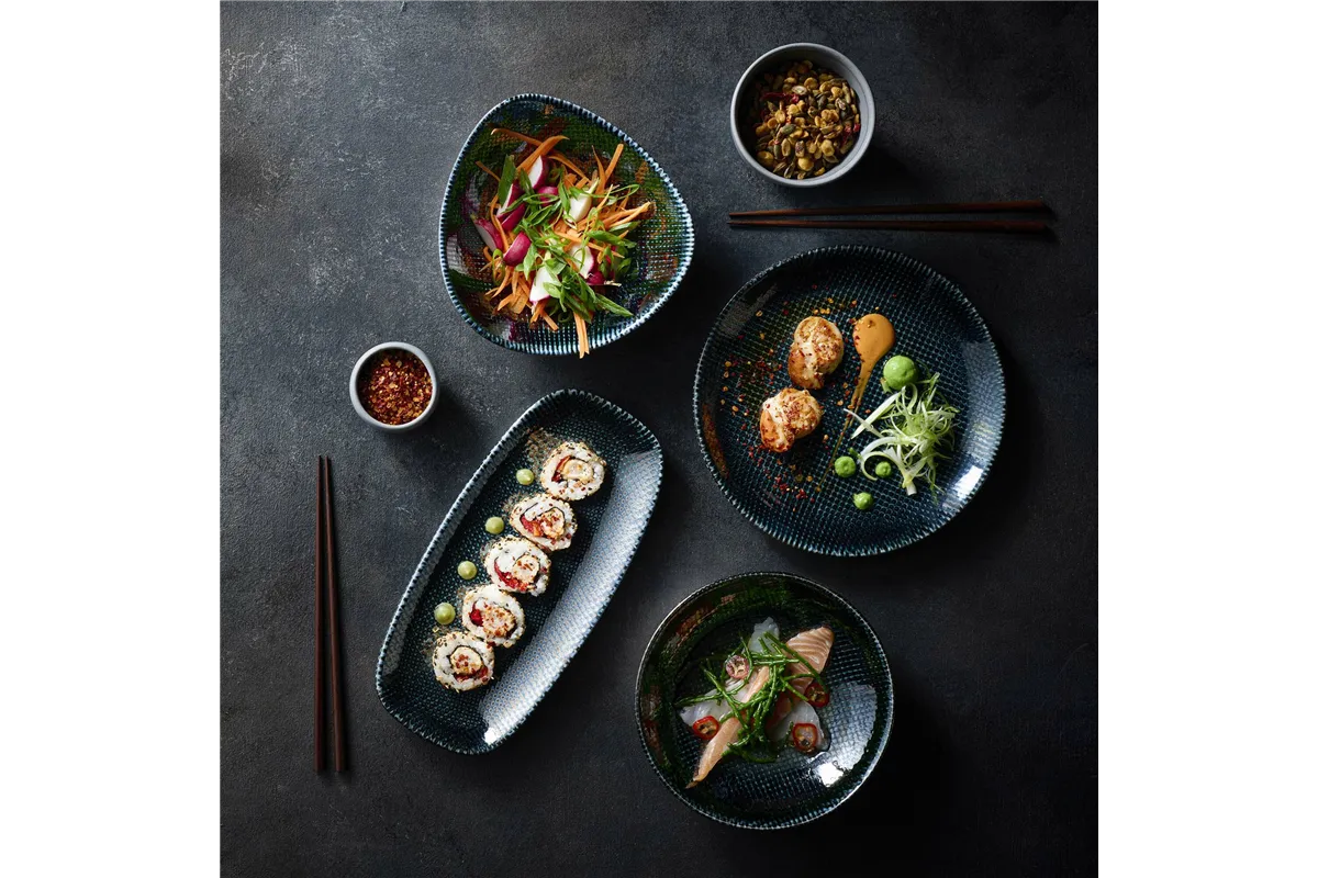 Miska trójkątna Astro Metallic Blue, 190mm Churchill ATBLTRB71