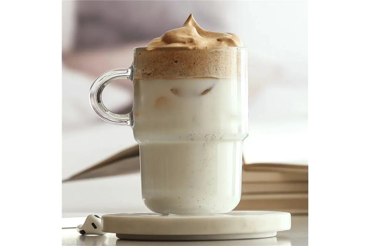 Kubek Cambridge, 350ml, LAV (dawniej LV-COZ450Y) LAV LH-CMB435KH