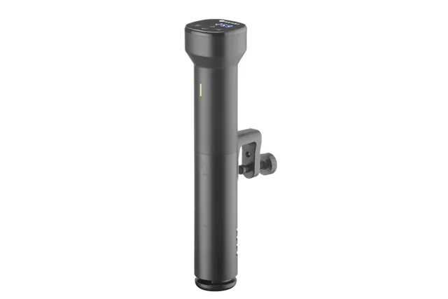 Cyrkulator zanurzeniowy do sous vide, 30L, czarny, 220-240V/1200W, 70x120x330mm Hendi 221129 Cyrkulator zanurzeniowy do sous vide, 30L, czarny, 220-240V/1200W, 70x120x330mm Hendi 221129