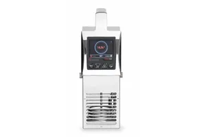 Cyrkulator zanurzeniowy do gotowania sous vide SmartVide 9 , srebrny, 230V/2000W, 124x140x360mm Sammic 1180140