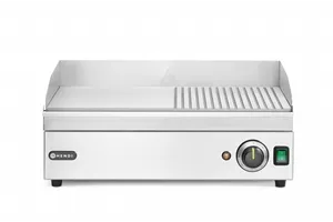 Płyta grillowa w połowie żebrowana, Kitchen Line, 1/2 gładka, 1/2 ryflowana, 220-240V/2400W, 527x404x233mm Hendi 154946