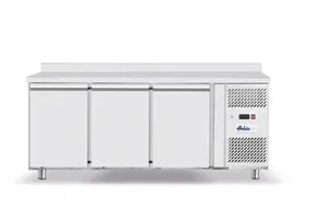 Stół mroźniczy 3-drzwiowy 420l, Profi Line, GN 1/1, 420L, 230V/600W, 1796x700x879mm Arktic 232699