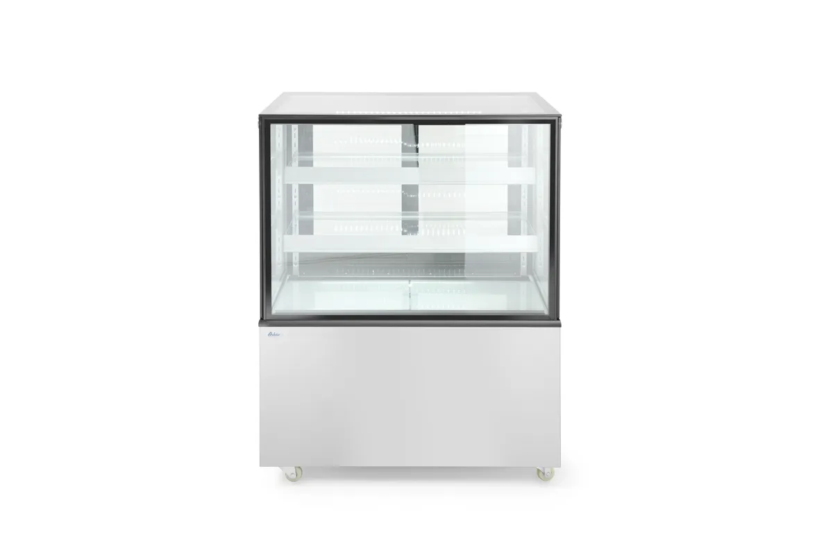 Witryna chłodnicza 2-półkowa, 300L, 230V/480W, 994x677x1230mm Arktic 233337