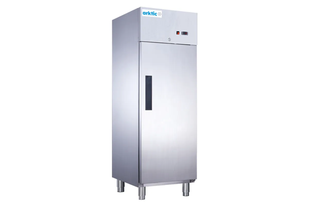 Szafa mroźnicza, 1-drzwiowa, GN 2/1, 465L, 230V/522W, 700x880x2043mm Arktic 236680