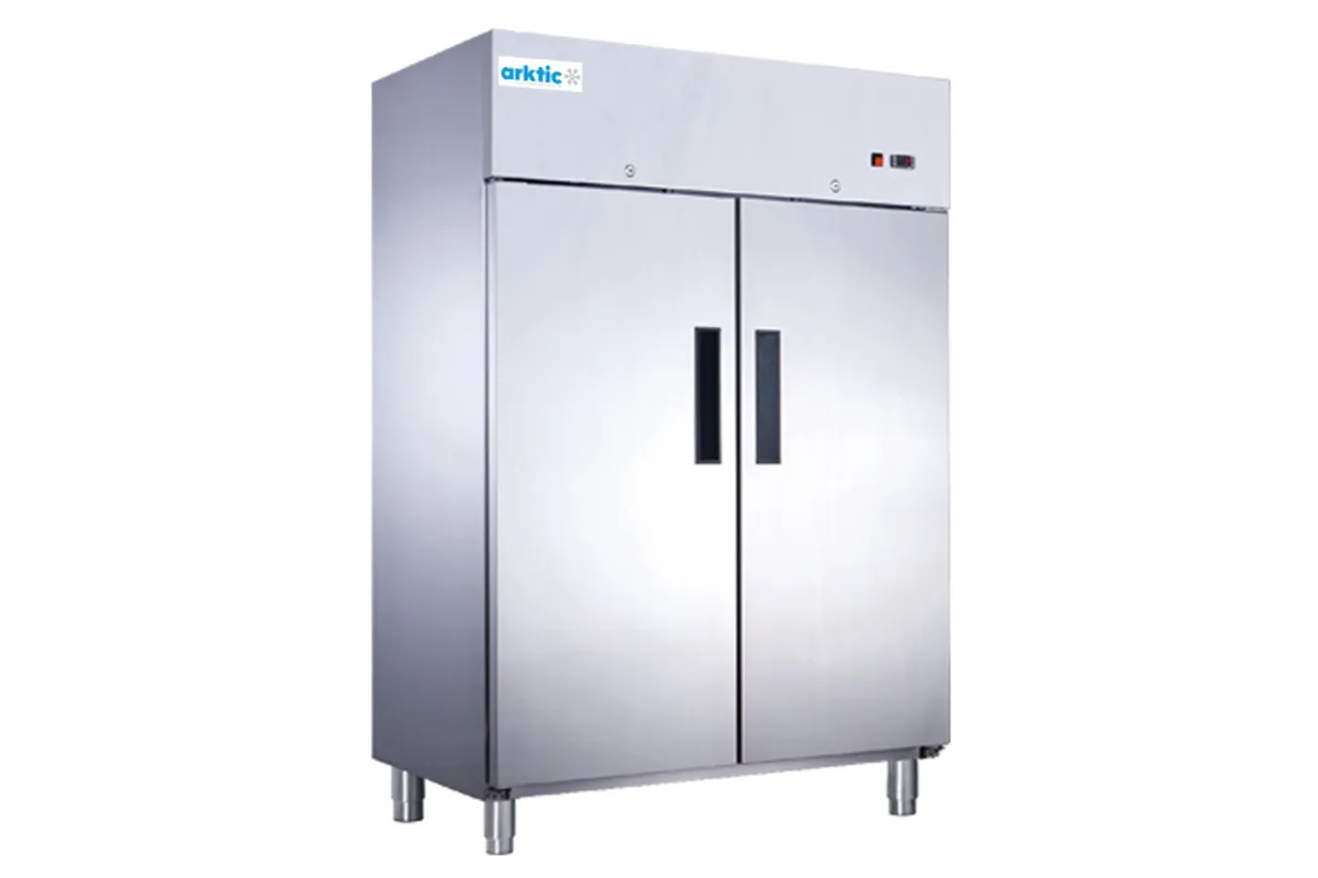 Szafa mroźnicza, 2-drzwiowa, GN 2/1, 1054L, 230V/950W, 1400x880x2043mm Arktic 236703