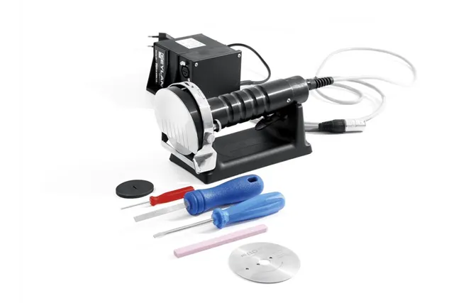 Nóż elektryczny do kebaba, Profi Line, 230V/90W, 215x115x106mm Hendi 267226