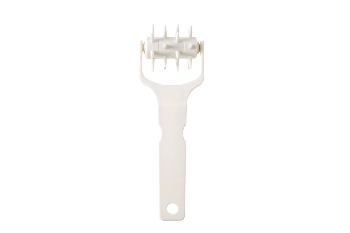 Rolka dziurkująca do ciasta, 210x73mm Hendi 515037