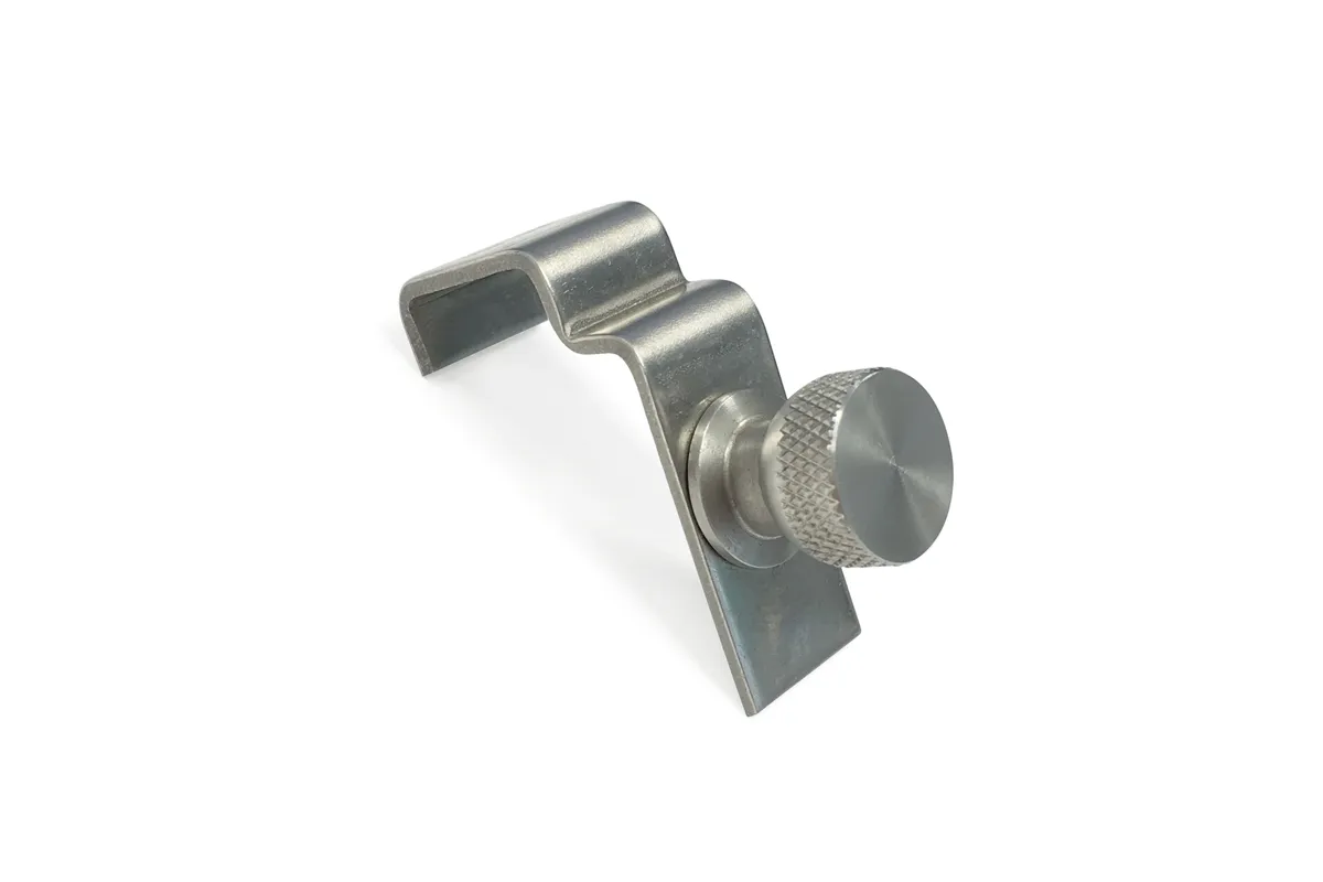 Hak do rozbudowy regału magazynowego aluminiowego na pojemniki GN 1/1, 15x42x42mm Hendi 812372