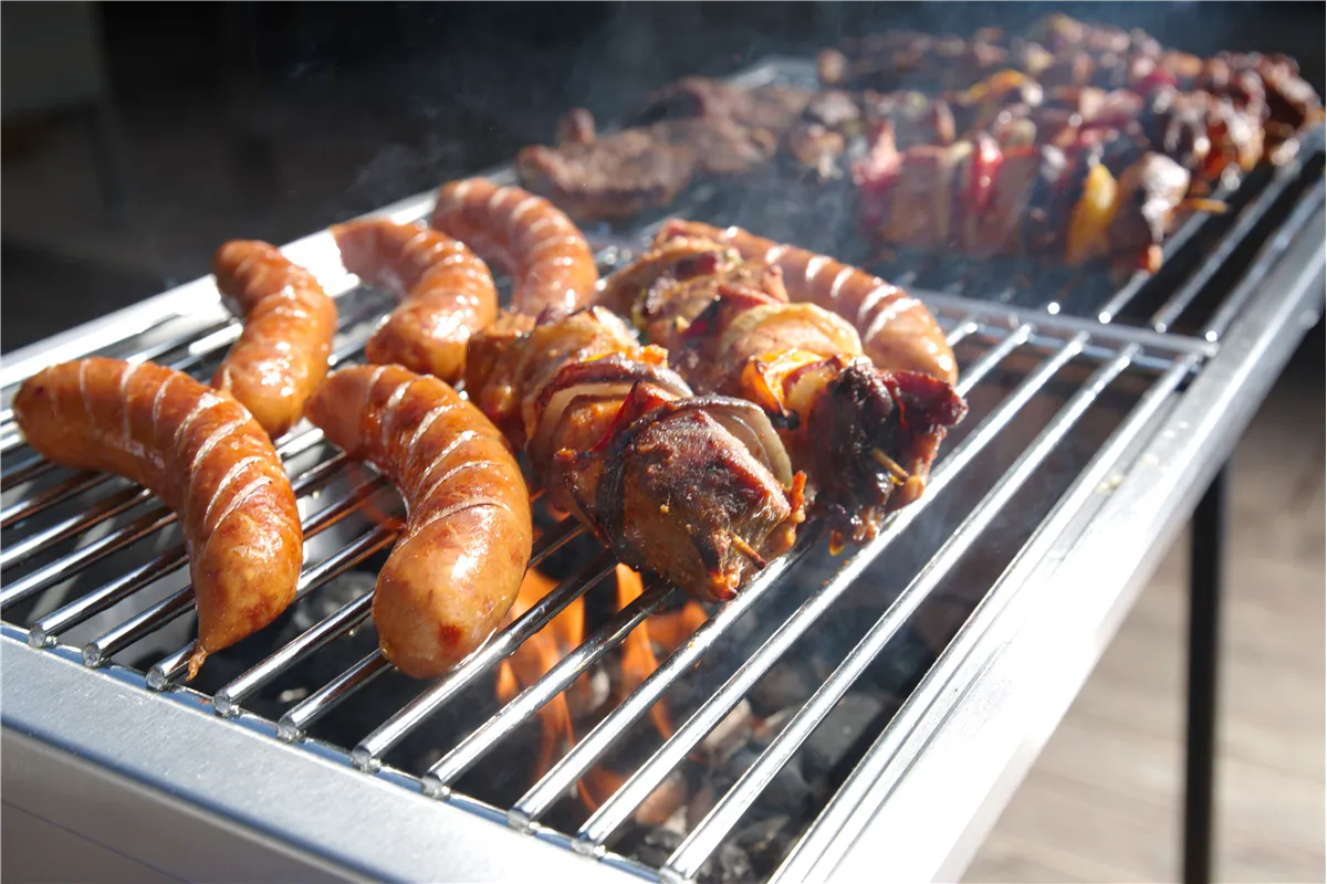 Grill na węgiel drzewny Patio, 770x380x760mm Hendi 150603