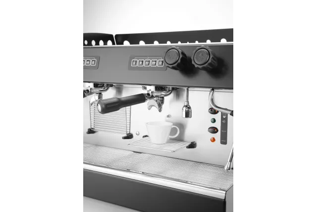 Ekspres do kawy Julia, 2-grupowy, automatyczny, , 230V/3700W, 665x563x530mm Verona 207581