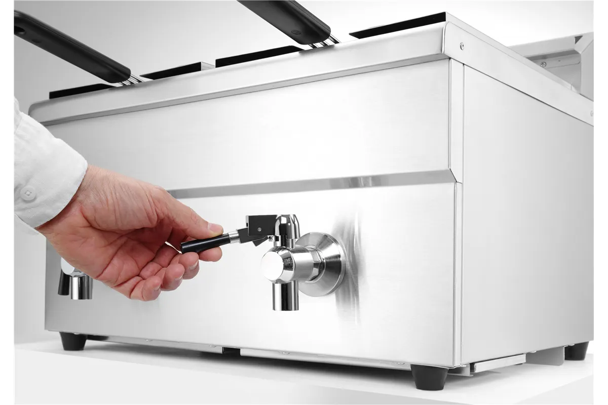 Frytownica indukcyjna z kranem spustowym, 2x8l, Profi Line, 16L, 230V/7000W, 577x609x410mm Hendi 215029