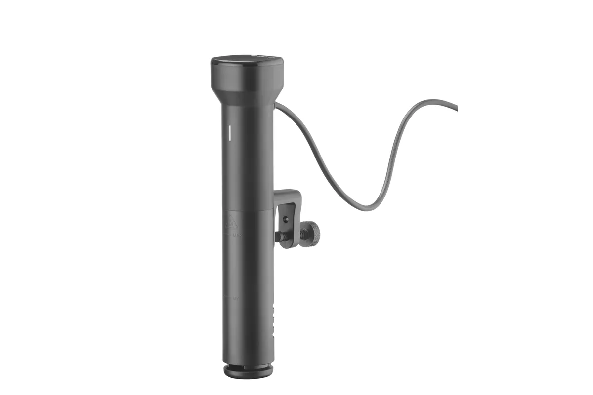 Cyrkulator zanurzeniowy do sous vide 30, 30L, czarny, 220-240V/1200W, 70x120x330mm Hendi 221129