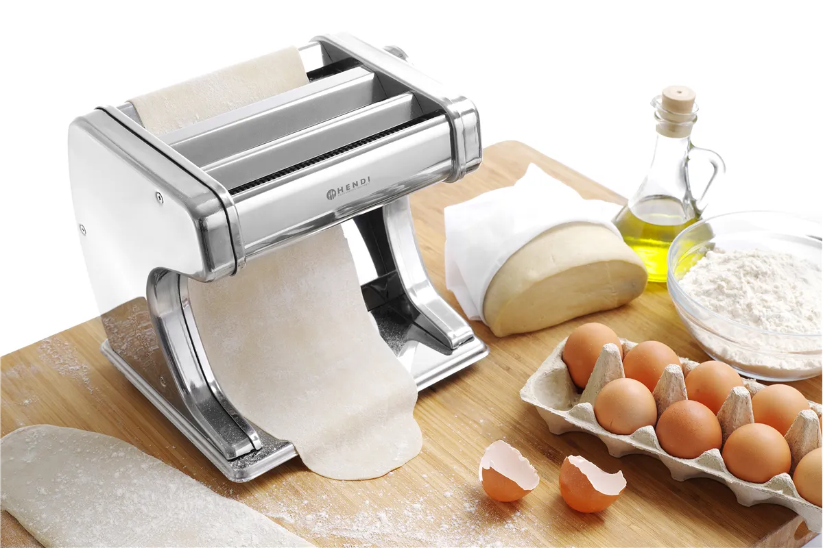Maszynka do makaronu elektryczna, Profi Line, 230V/70W, 256x213x232mm Hendi 224847