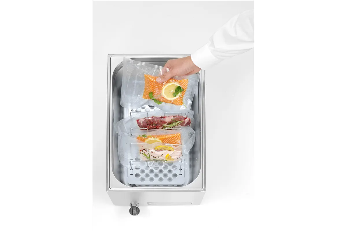 Urządzenie do sous vide GN 1/1, 20L, 230V/600W, 350x680x275mm Hendi 225448