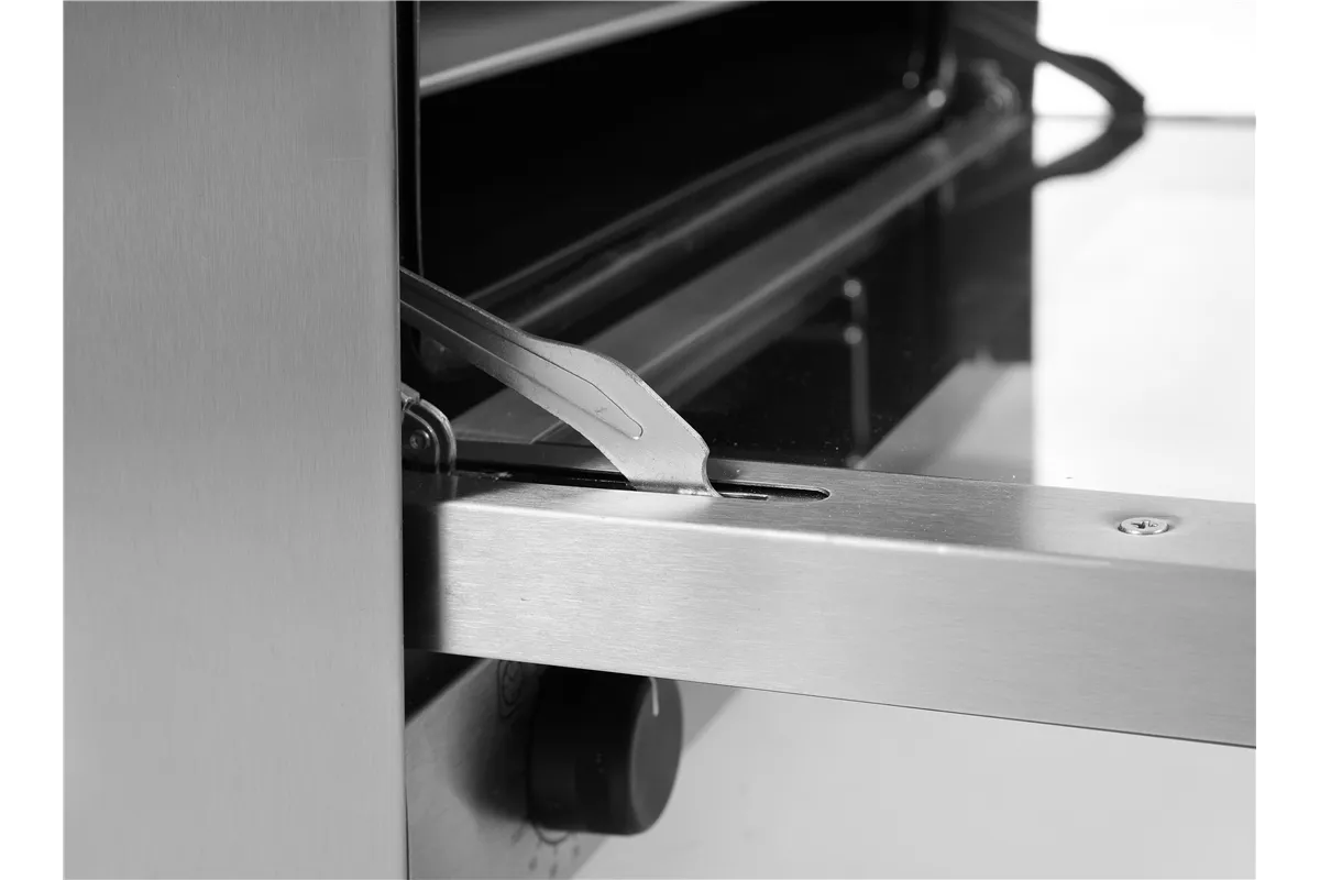 Piec konwekcyjny H90, 62L, 230V/2670W, 595x624x572mm Hendi 227060