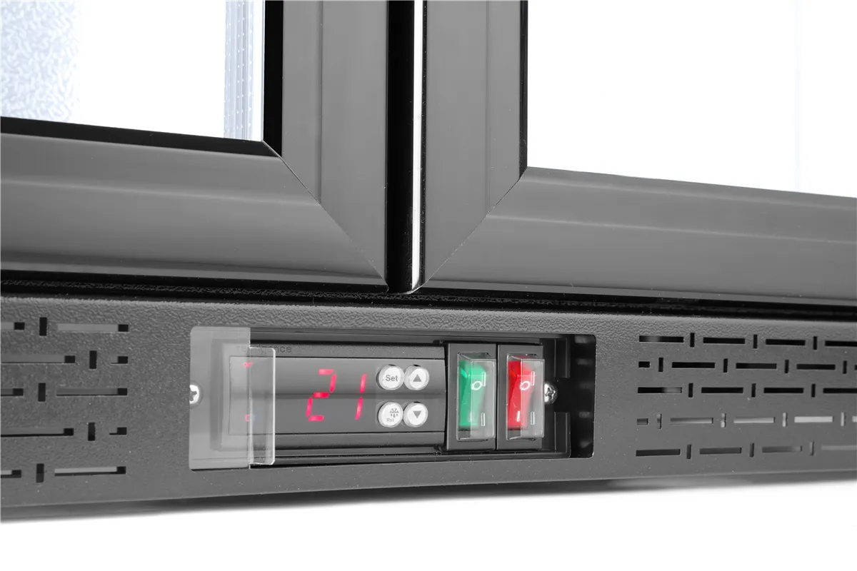 Lodówka barowa 2-drzwiowa, 158L, czarny, 220-240V/160W, 900x530x870mm Arktic 235829